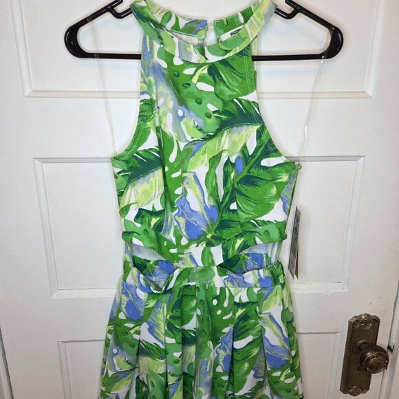 NWT Madden NYC Lime Green Tropical Floral Short Knit Romper - Size S - Picture 1 of 3
